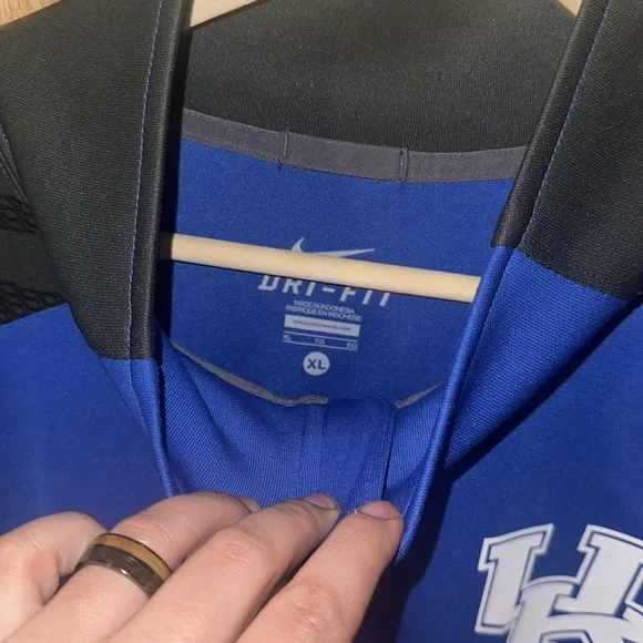 Nike UK University of Kentucky Wildcats DriFit Coaches Zip Up Jacket Jackets & Coats